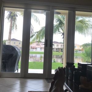 Meet your Posher, Miriam